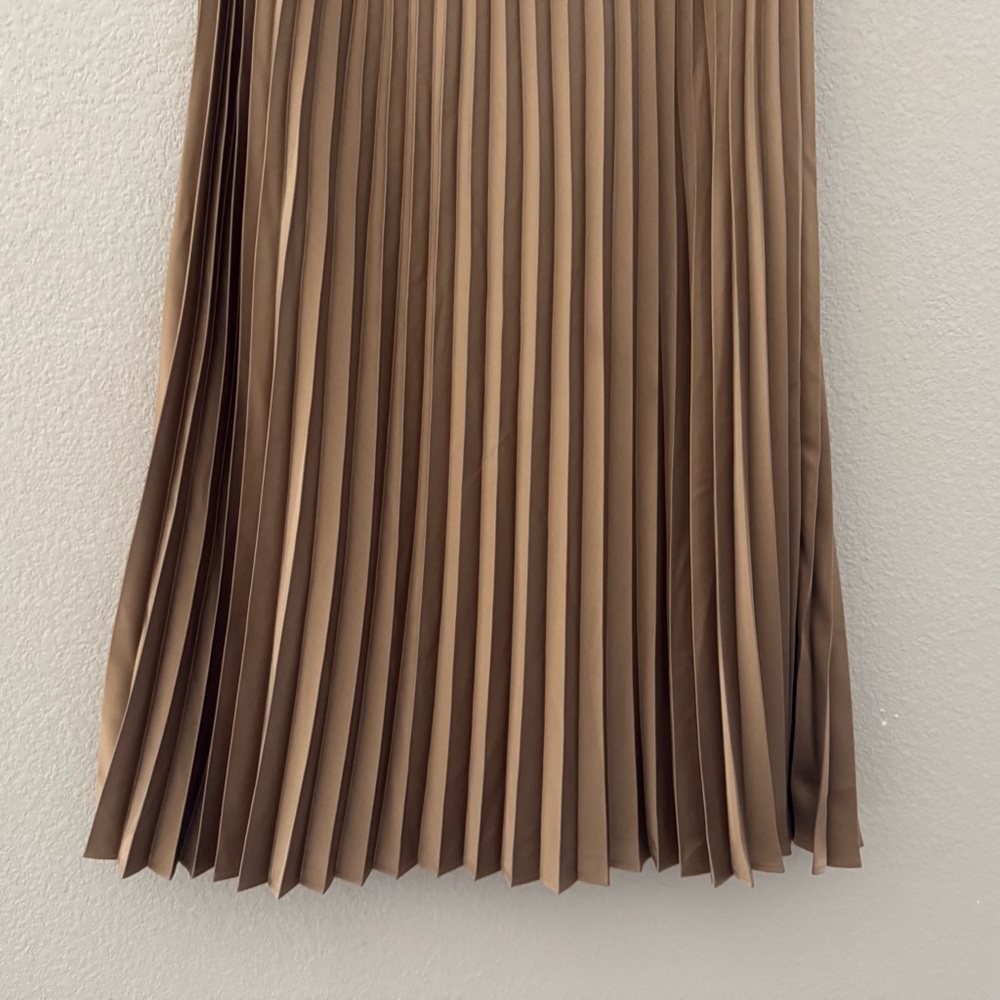 J. Crew Gwyneth Pleated Slip Skirt Small Midi Camel Tan Classic Timeless Preppy - Picture 9 of 13